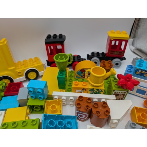 Lego Duplo Blocks Trains Vehicles Specialty Lot - Picture 5 of 10